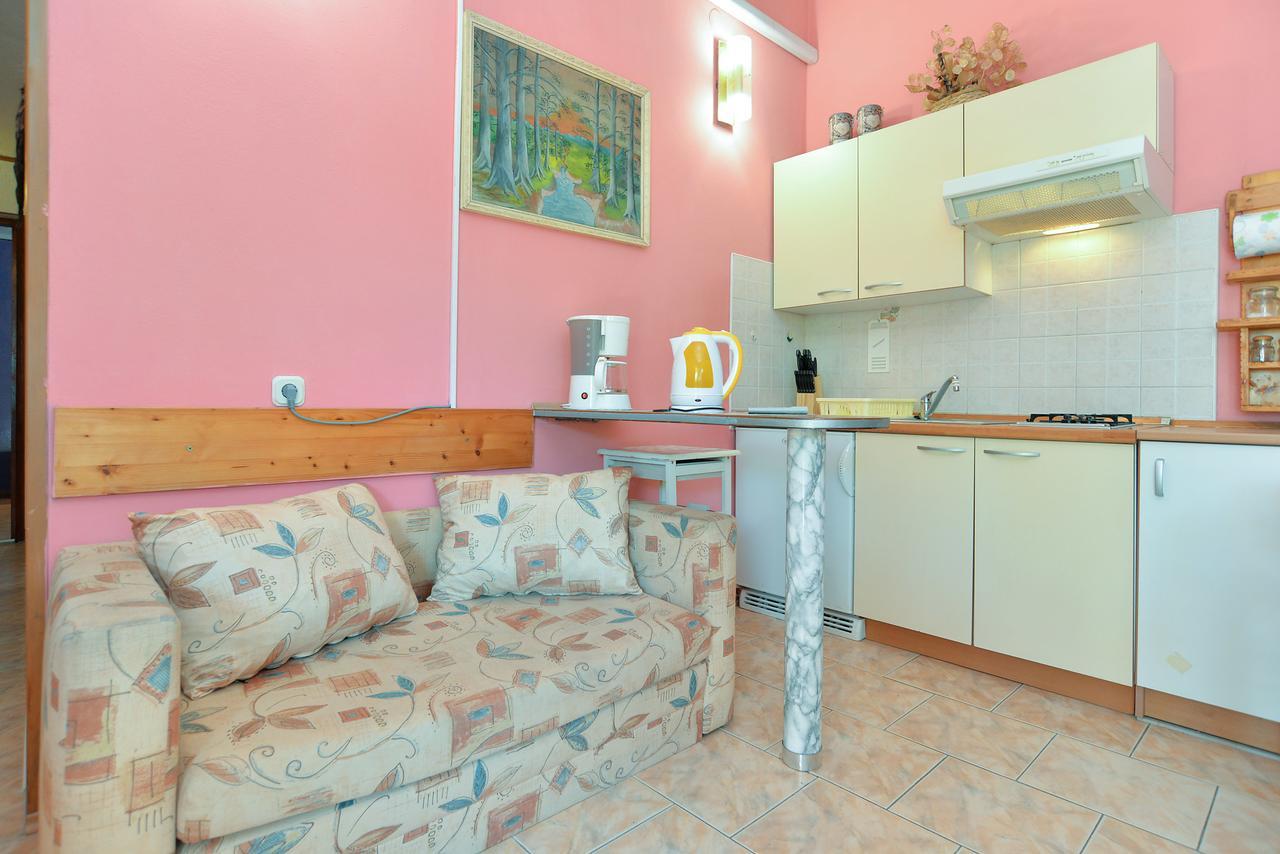 Apartments Predrag 498 Медулин Екстериор снимка